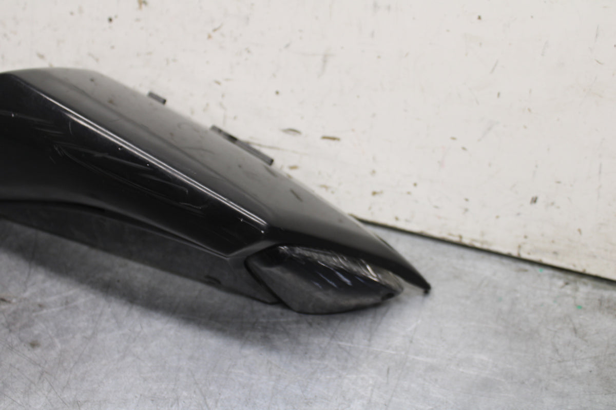 08-09 SUZUKI GSXR600 LEFT REAR BACK TAIL FAIRING COWL SHROUD BB728