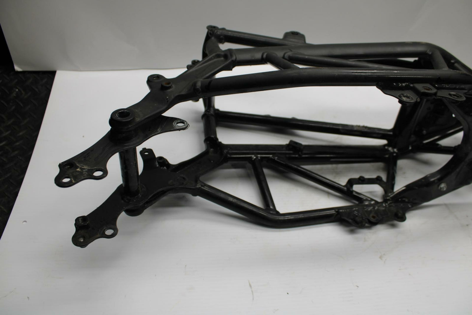 18-20 HUSQVARNA VITPILEN 401 FRAME CHASSIS BB248