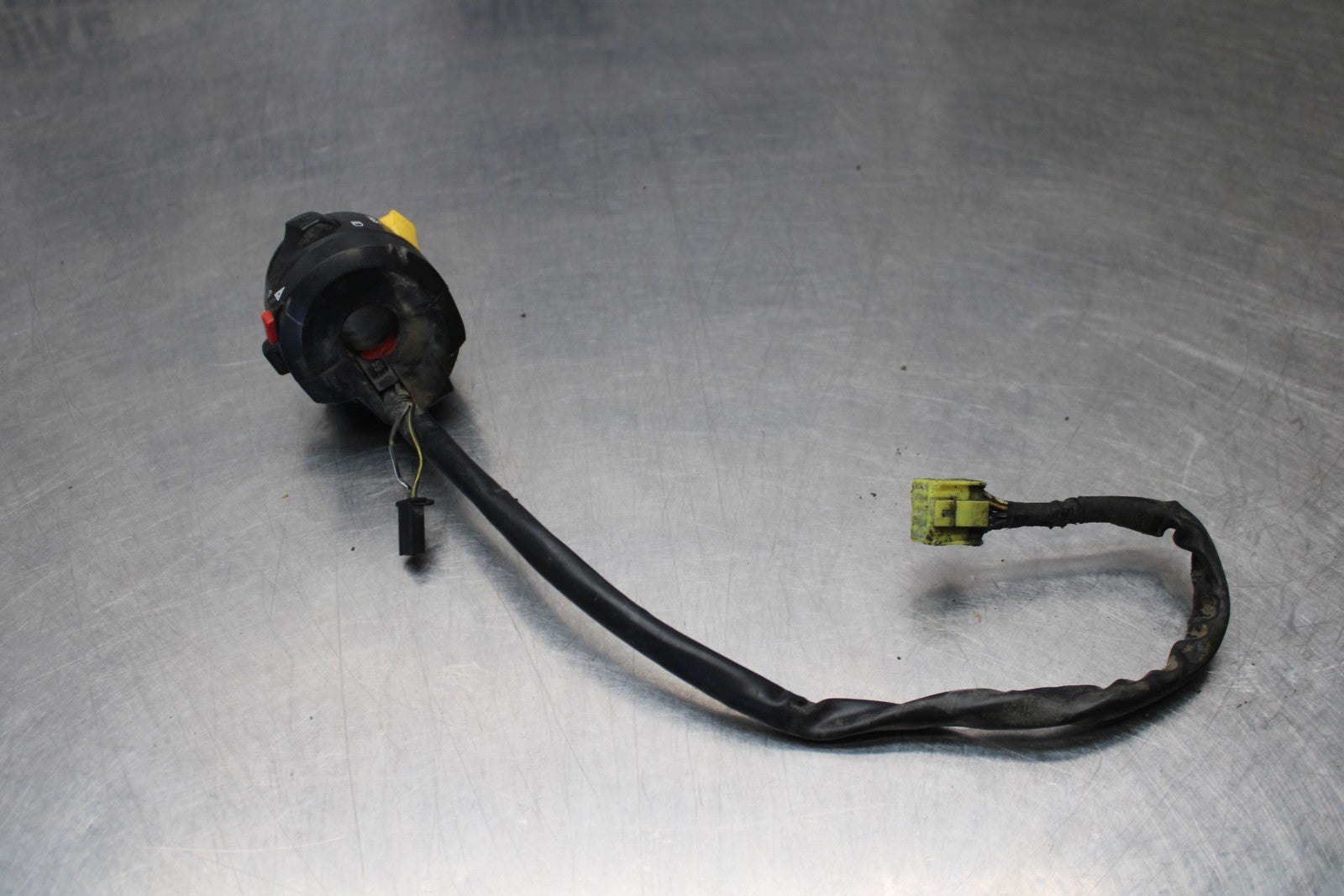 05-06 SUZUKI GSXR1000 LEFT CLIP ON HANDLE HORN SIGNALS SWITCH SWITCHES BB773
