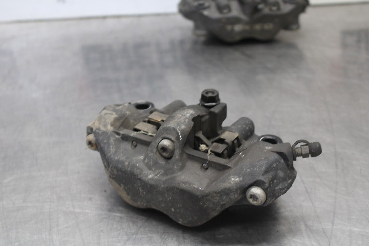 05-06 HONDA CBR600RR RIGHT LEFT FRONT BRAKE CALIPER SET PAIR CALIPERS BB893