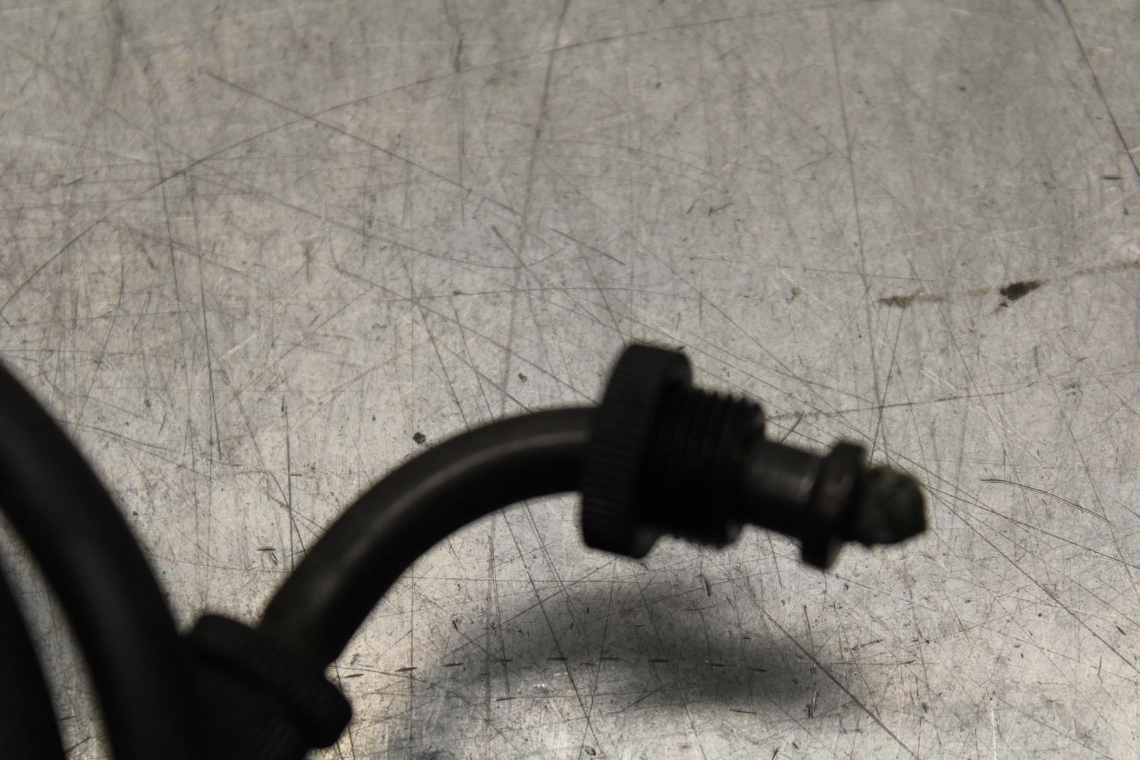 1999 Suzuki GSXR600 THROTTLE CABLES LINES 58300-33E00 58300-33E10 BB580