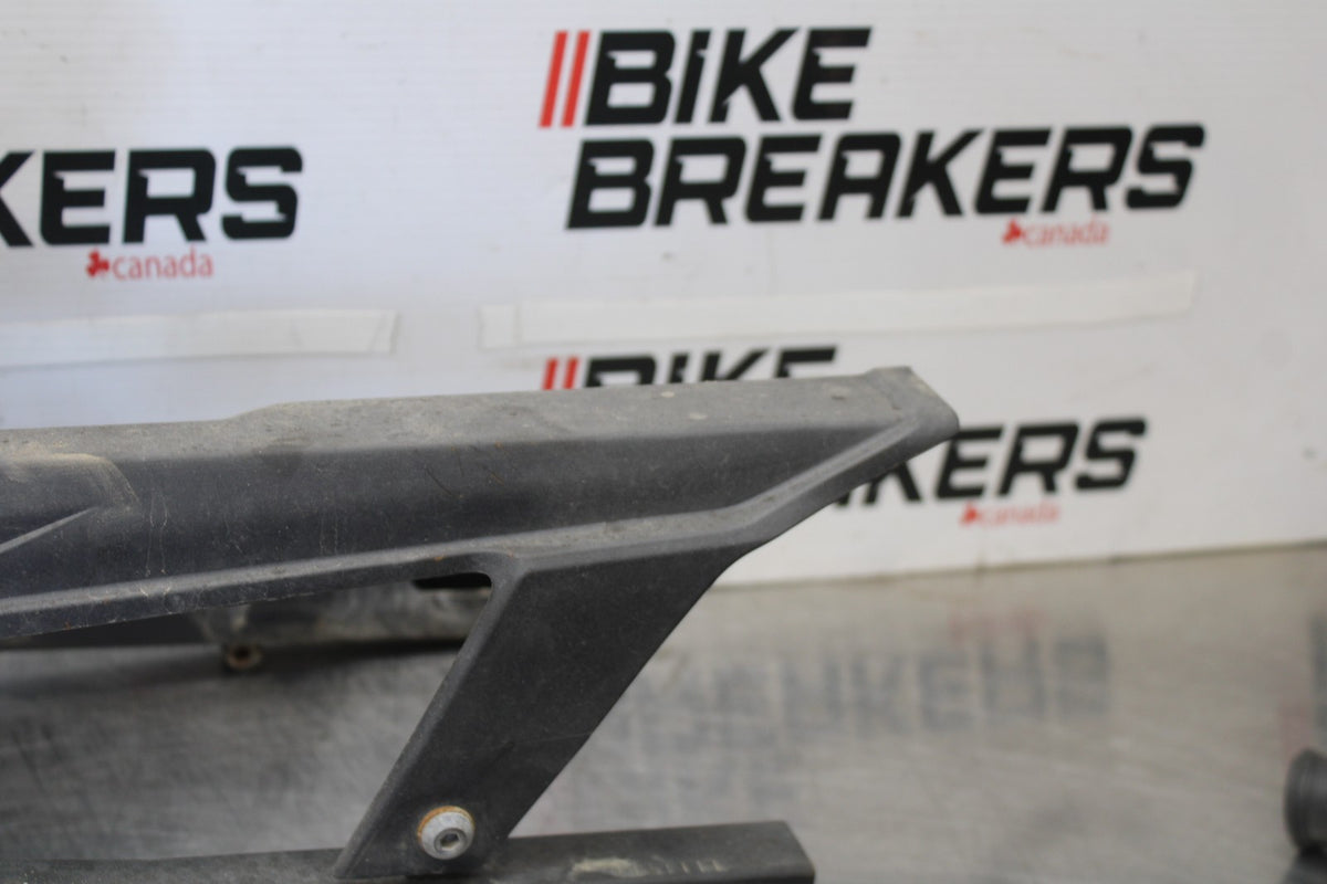 24-25 KAWASAKI NINJA 500 ABS REAR SWINGARM BACK SUSPENSION SWING ARM BB899