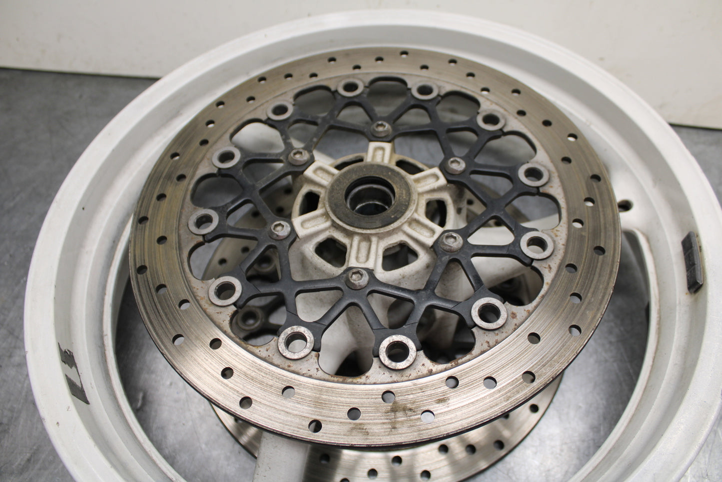 08-10 SUZUKI GSXR 600 FRONT WHEEL FRONT RIM BB753