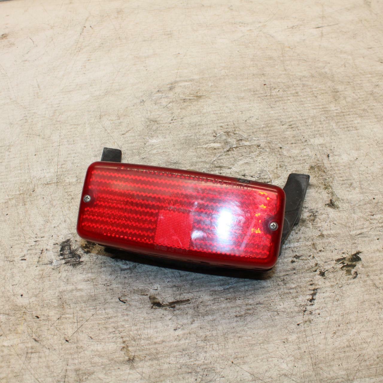 80-81 YAMAHA XS1100 SPECIAL TAILLIGHT REAR TAIL BRAKE LIGHT BB377