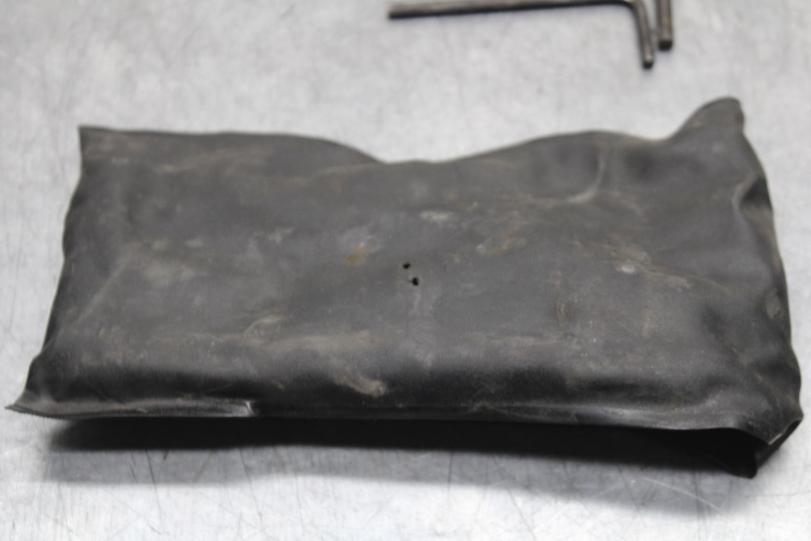 09-12 KAWASAKI NINJA ZX6R ZX600R STOCK TOOLS TOOL BAG KIT SET 56007-0052 BB617