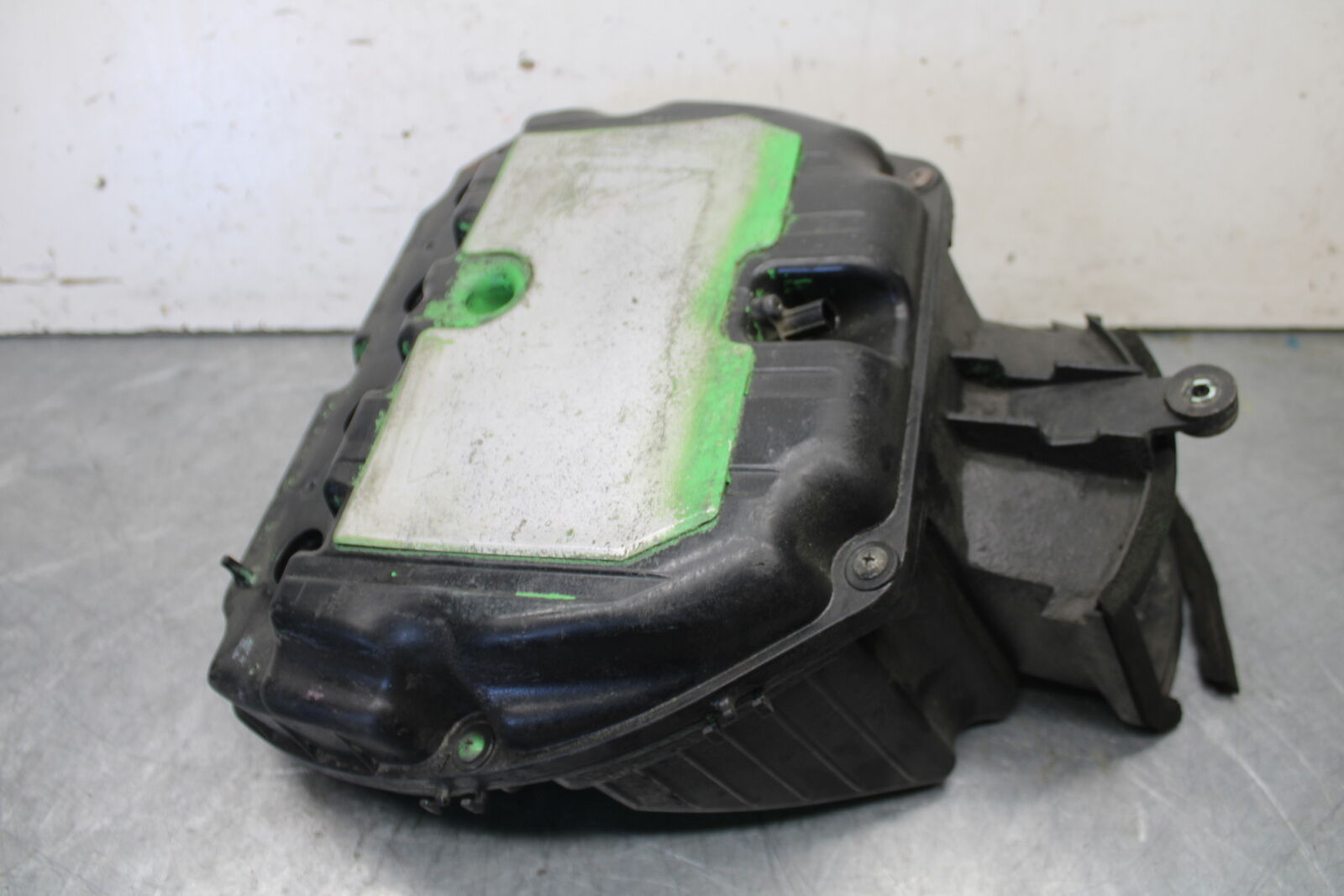 09-12 KAWASAKI NINJA ZX6R ZX600R AIRBOX AIR INTAKE FILTER BOX 11010-0198 BB656