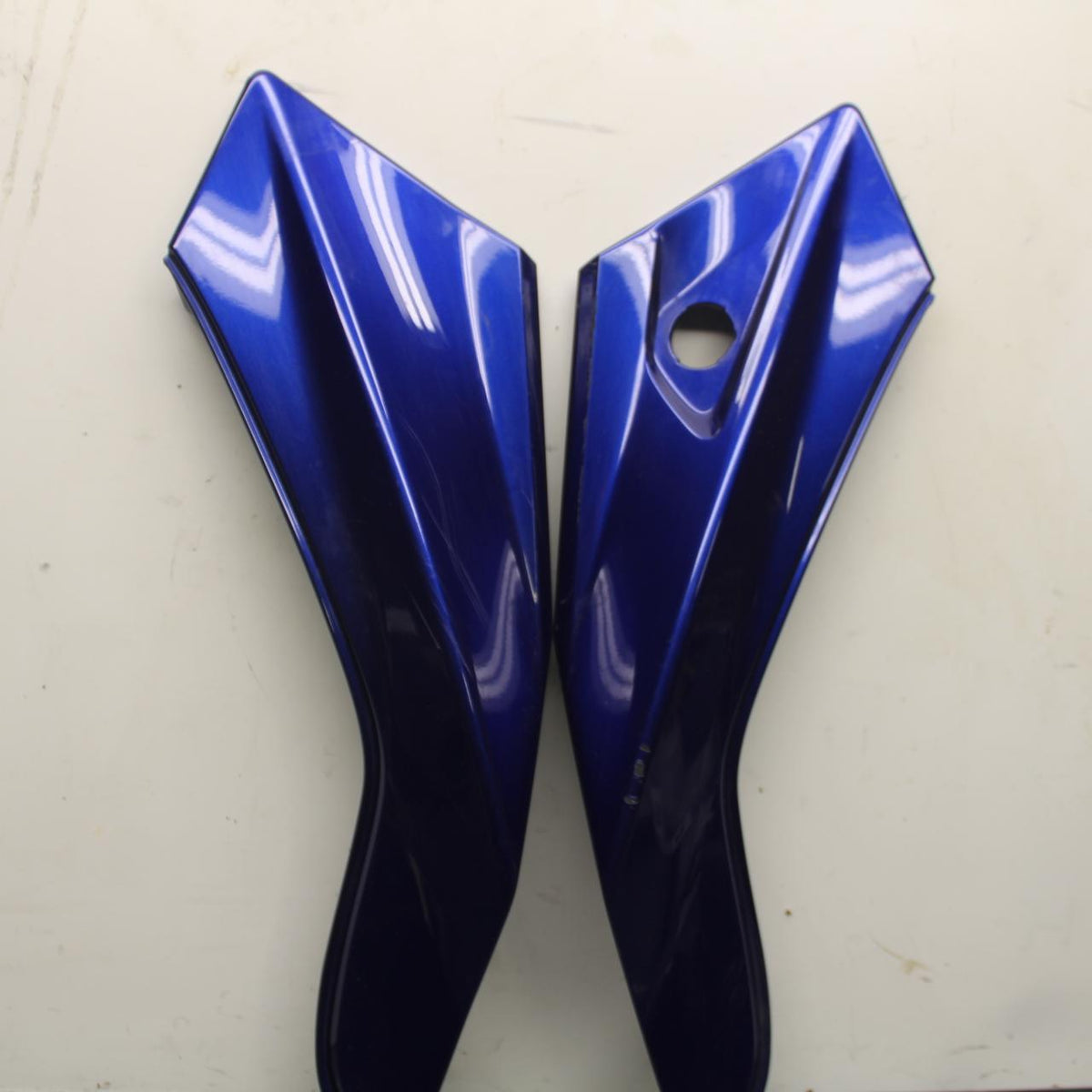 20-23 BMW F900R RIGHT LEFT FRONT SIDE SEAT PANELS TRIMS COWLS FAIRINGS  BB603