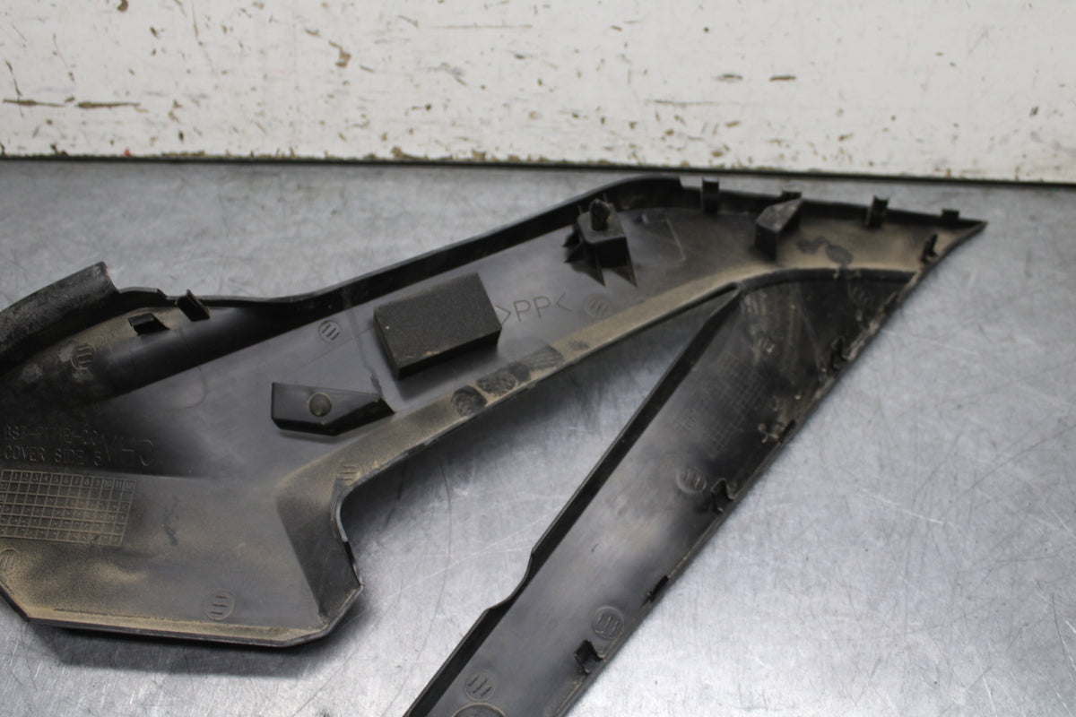 19-24 YAMAHA R3 LEFT FRONT SIDE SEAT SADDLE PANEL TRIM COWL FAIRING BB736