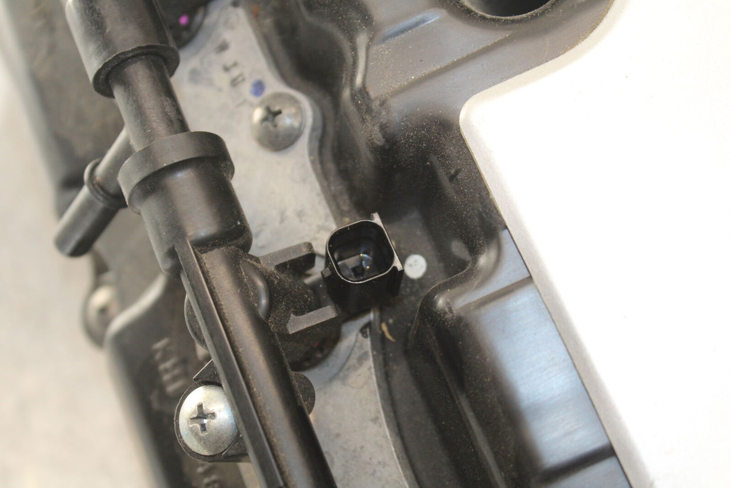 09-12 KAWASAKI NINJA ZX6R AIRBOX AIR INTAKE FILTER BOX 11010-0198 BB698