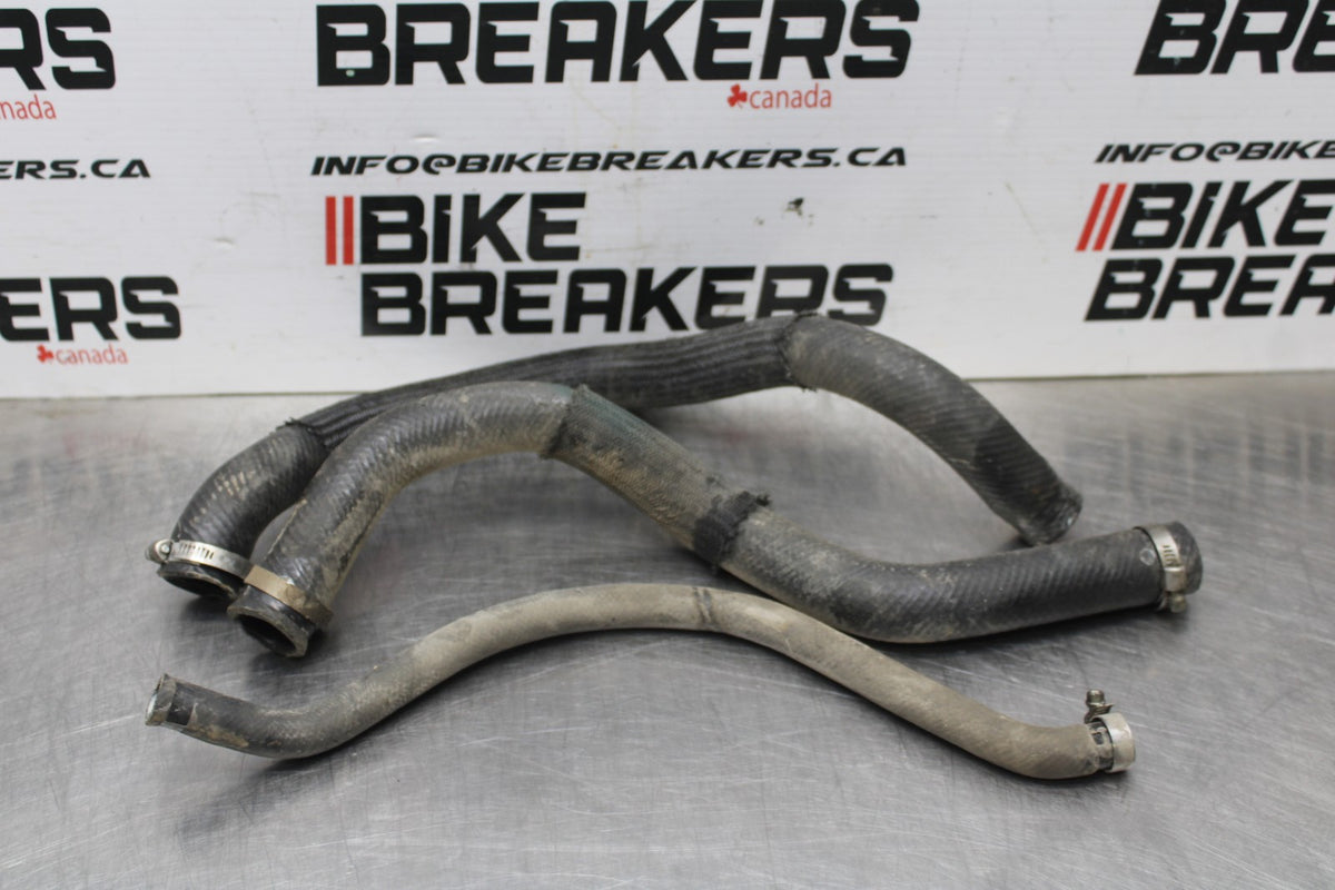 01-03 SUZUKI GSXR600 RADIATOR HOSES ENGINE COOLANT WATER PIPES HOSE KIT  BB841