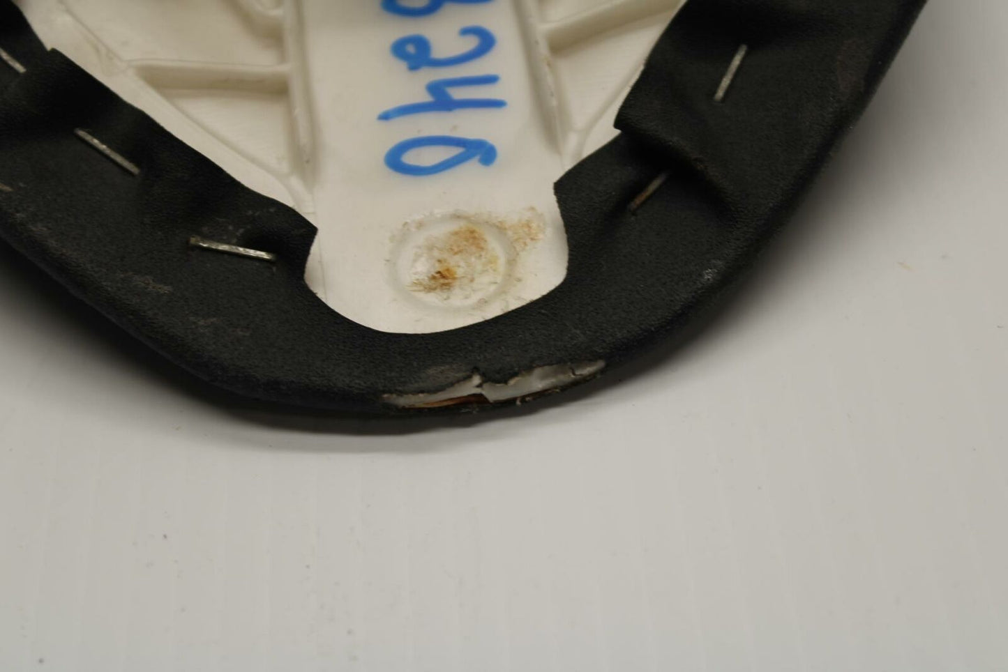 13-18 KAWASAKI NINJA ZX6R REAR BACK PASSENGER TANDEM SEAT PAD SADDLE BB240