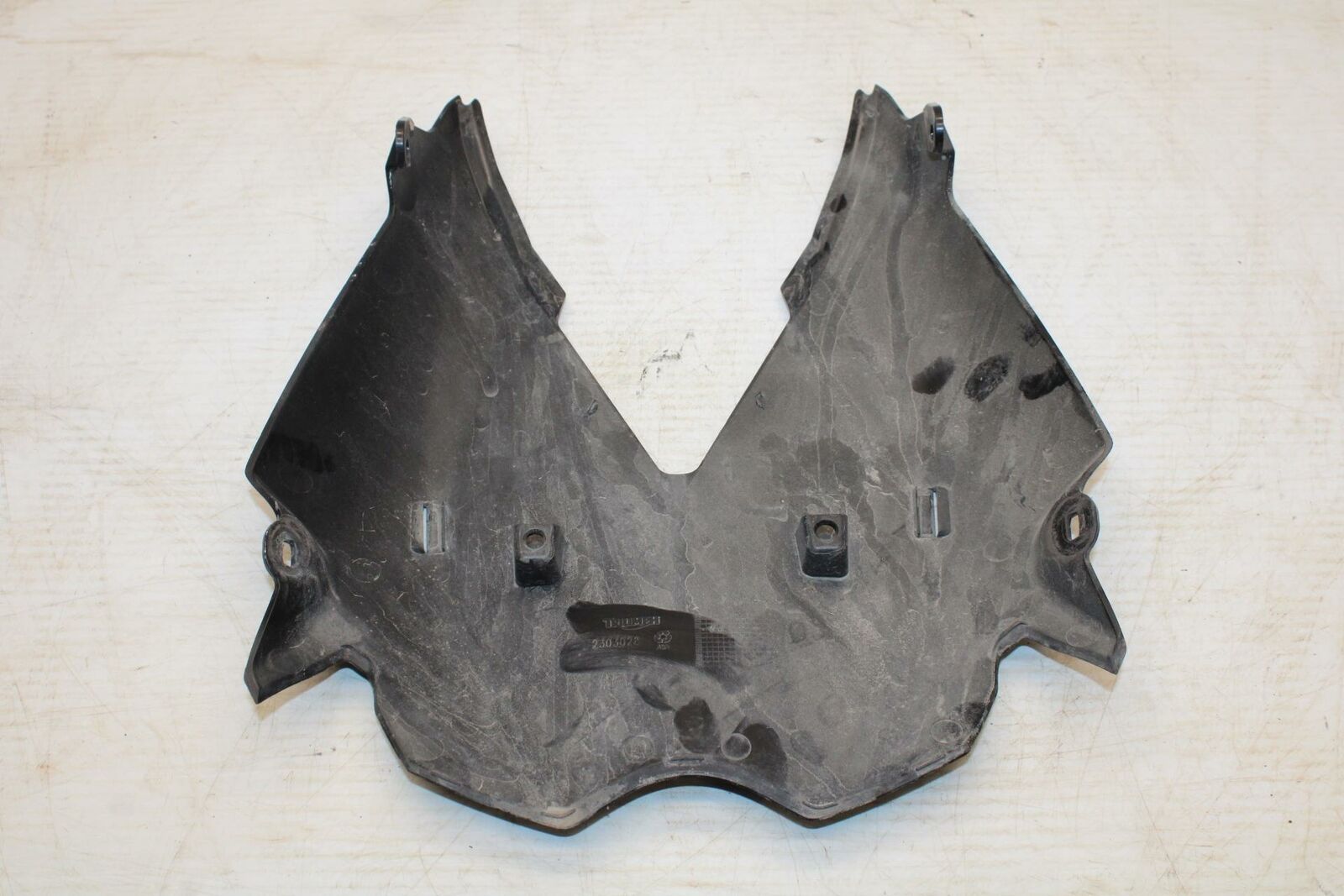 07-16 TRIUMPH STREET TRIPLE REAR BACK TAIL UNDERTAIL FAIRING COWL FENDER BB356