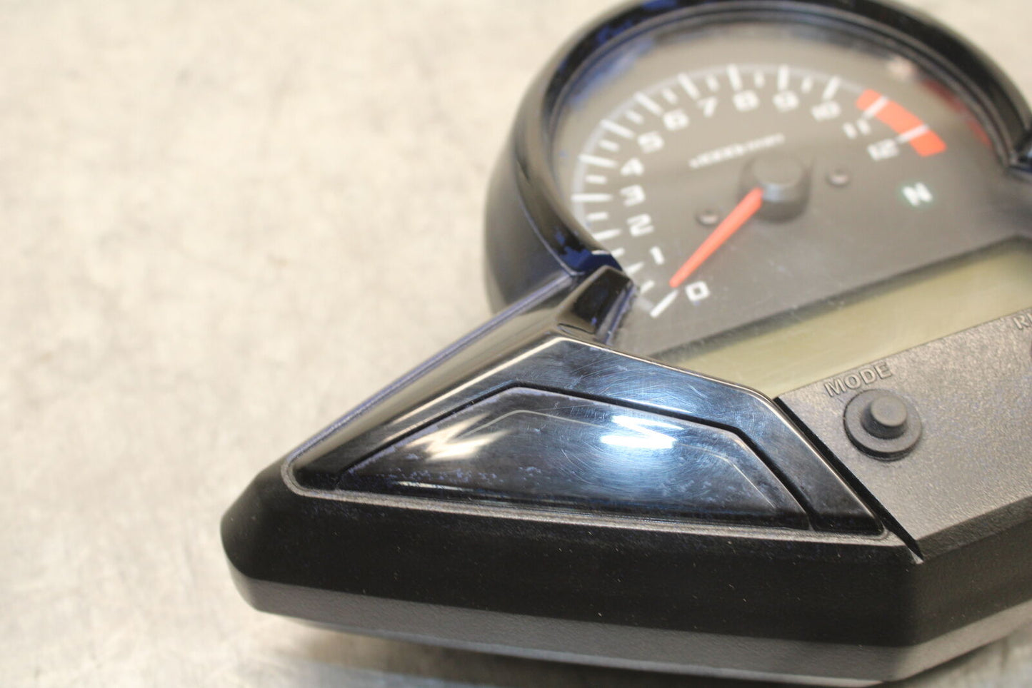 15-19 HONDA CBR300R SPEEDO TACH GAUGES CLUSTER SPEEDOMETER TACHOMETER  BB112  