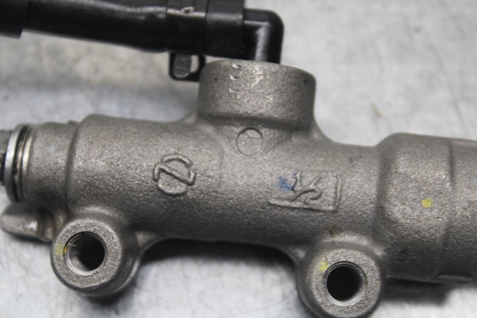 12-17 KAWASAKI ER-6N Z650 REAR BACK BRAKE MASTER CYLINDER W RESERVOIR BB607