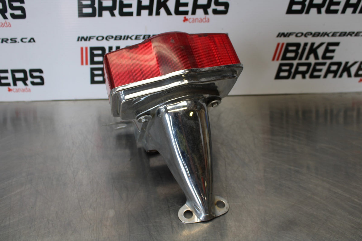 76-77 HONDA GOLDWING 1000 TAILLIGHT REAR TAIL BRAKE LIGHT BB171