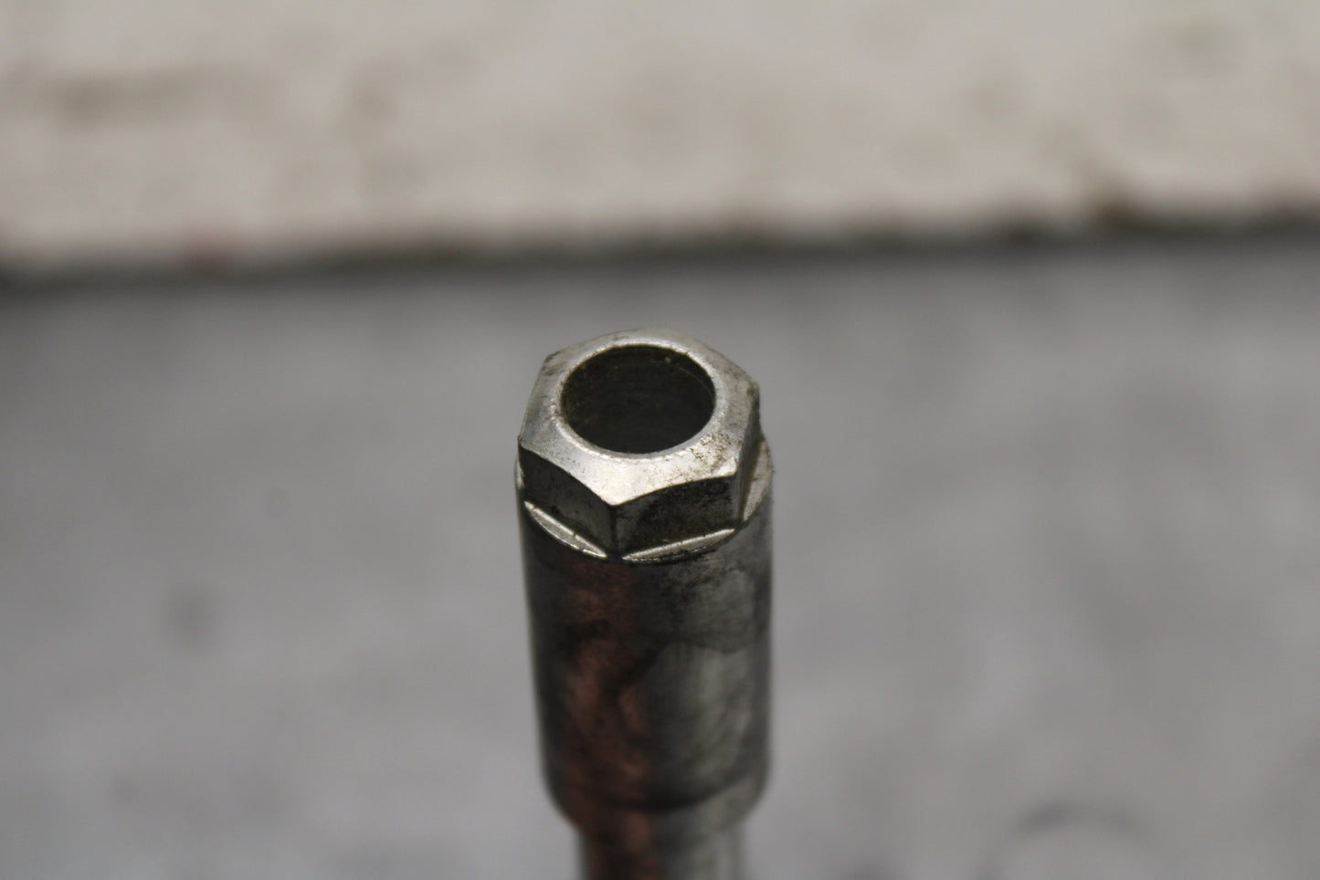 15-16 HONDA CB300F FRONT WHEEL RIM AXLE PIVOT BOLT BB740
