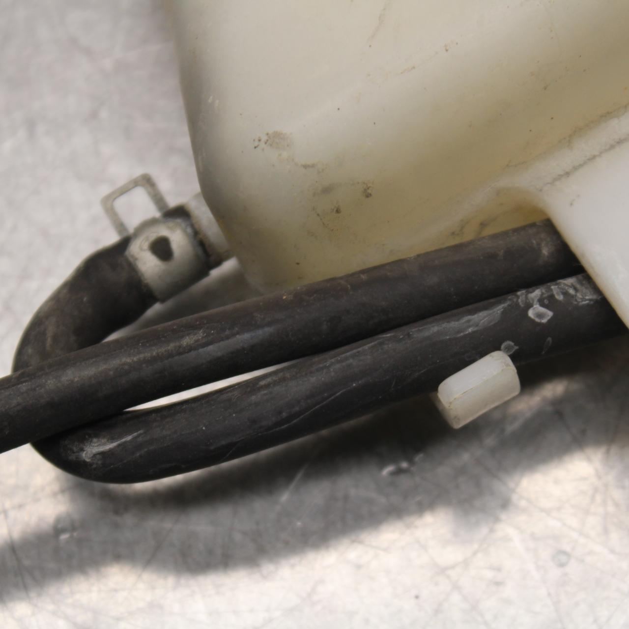 06-07 SUZUKI GSXR750 COOLANT WATER TANK RESERVOIR BOTTLE BB645