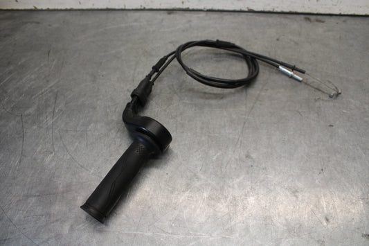 13-18 KAWASAKI NINJA ZX6R THROTTLE CABLE LINE HOUSING GUIDE BB682