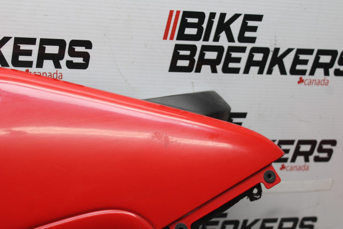 05 DUCATI SUPERSPORT 800 LEFT FRONT UPPER MID SIDE FAIRING COWL PLASTIC BB913