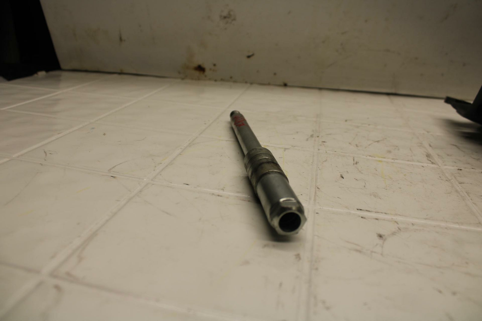 15-16 HONDA CB300F FRONT WHEEL RIM AXLE PIVOT BOLT BB05