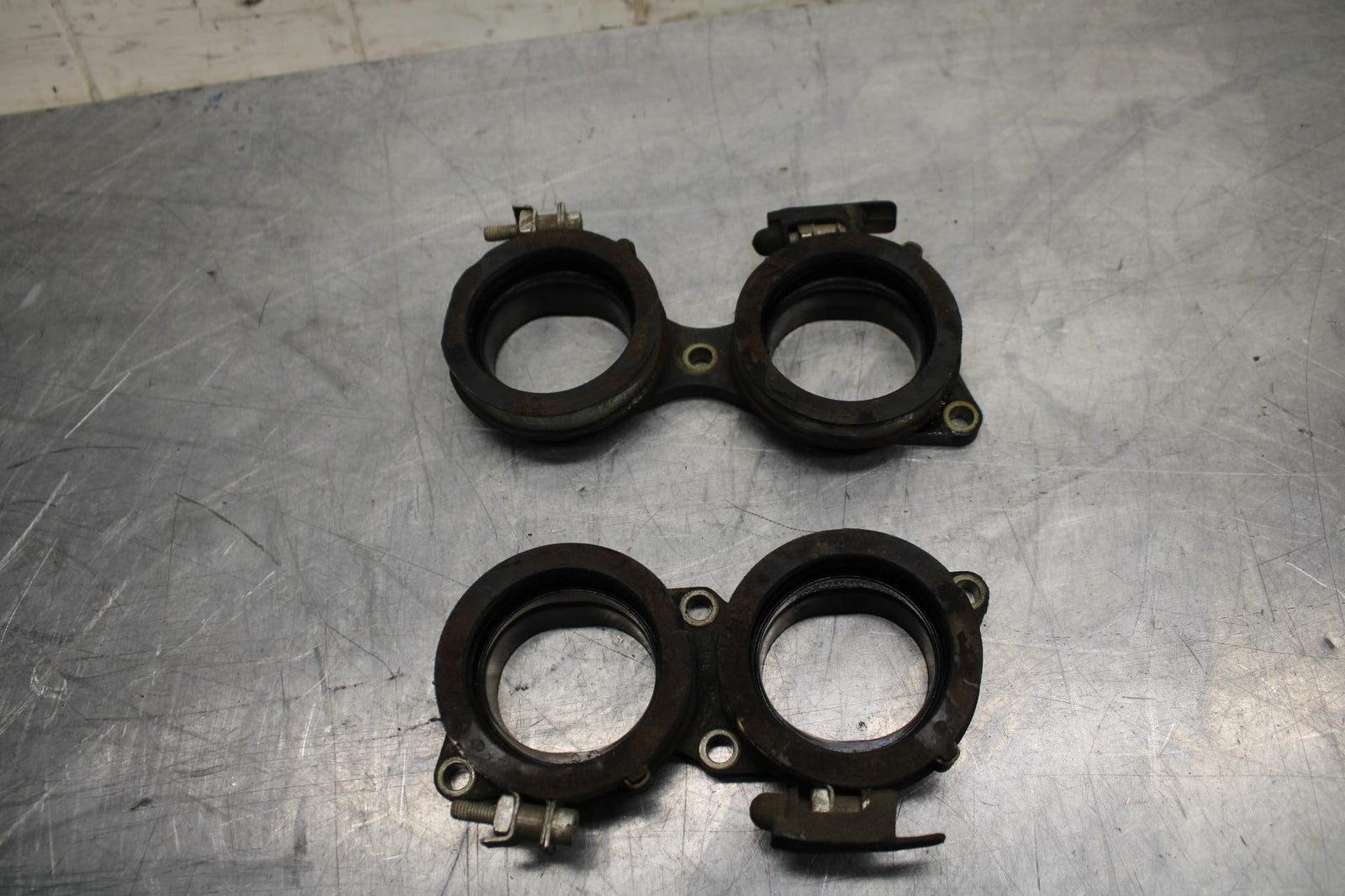 09-14 YAMAHA YZF R1  INTAKE MANIFOLD BB471