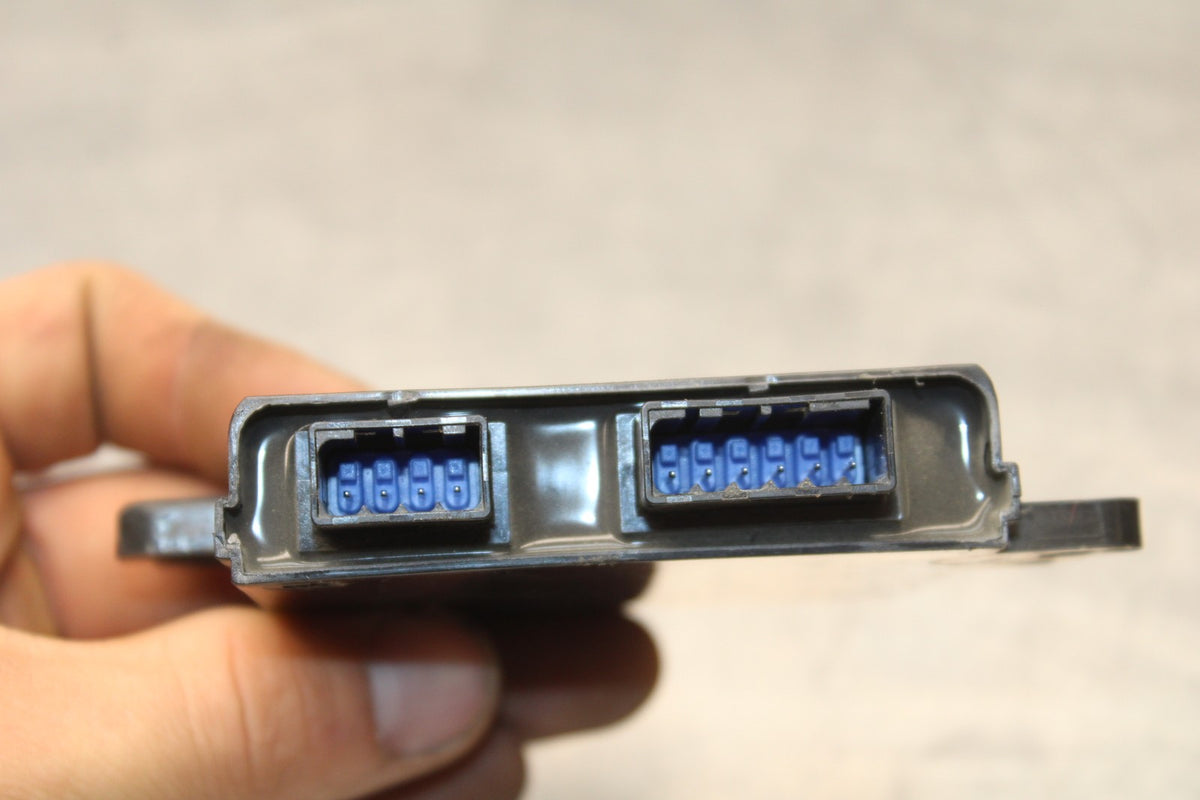 22-25 YAMAHA YZF R7 LIGHT COMPUTER CONTROLLER UNIT LIGHT ECM  BB176