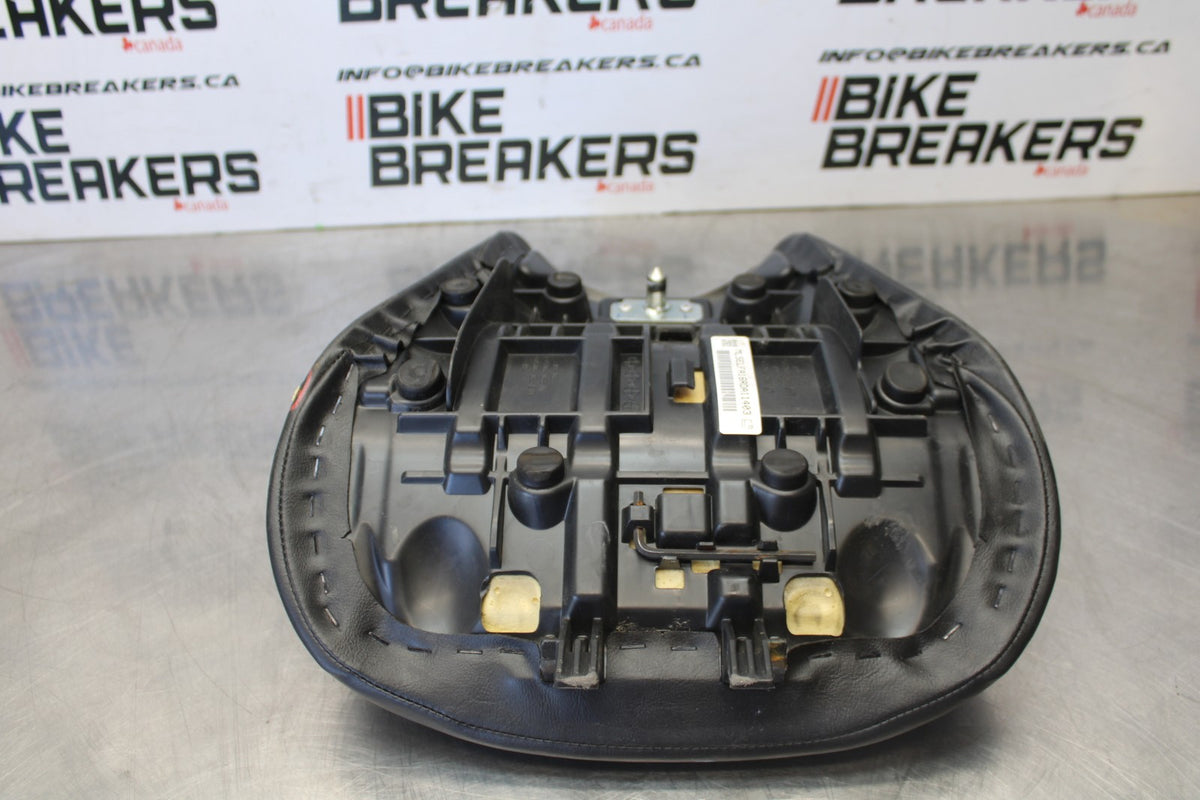 24-25 KAWASAKI ELIMINATOR 450 FRONT DRIVERS SEAT BB869