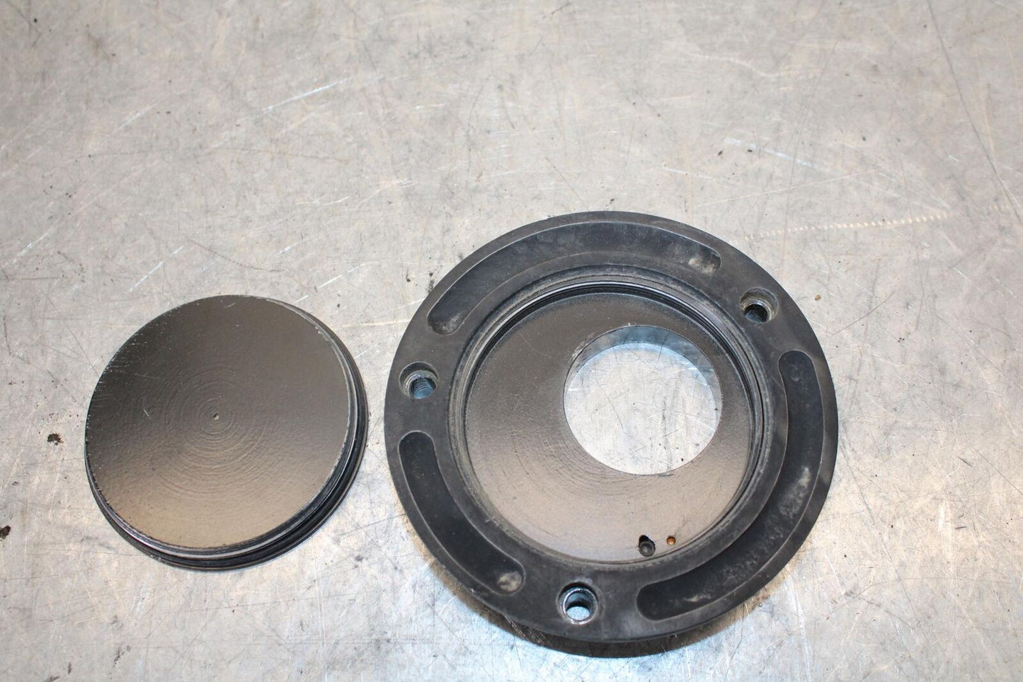 1998 Yamaha YZF R1 AFTERMARKET FUEL TANK GAS CAP BB53