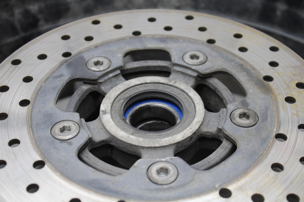00 SUZUKI GSXR750 REAR WHEEL BACK RIM & ROTOR BB820