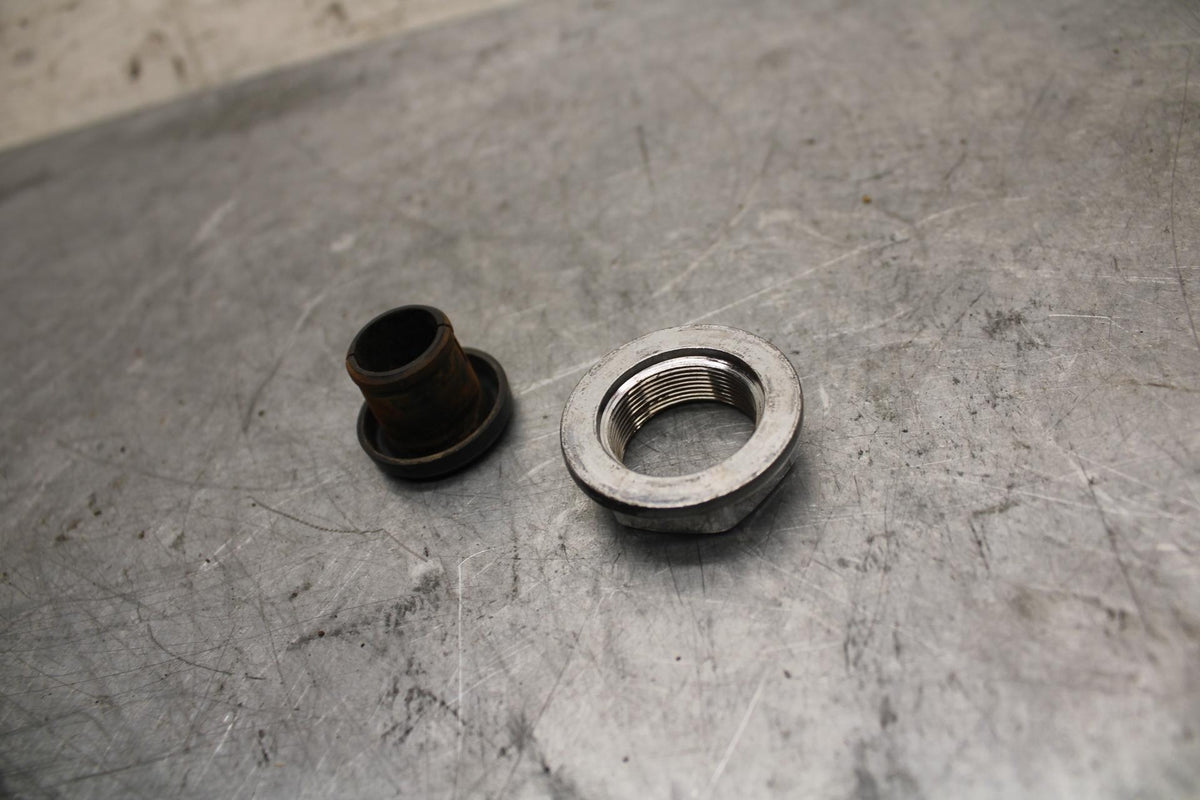 1992 Honda CBR600F2 FRONT FORKS CLAMP  TRIPLE TREE NUT BB40