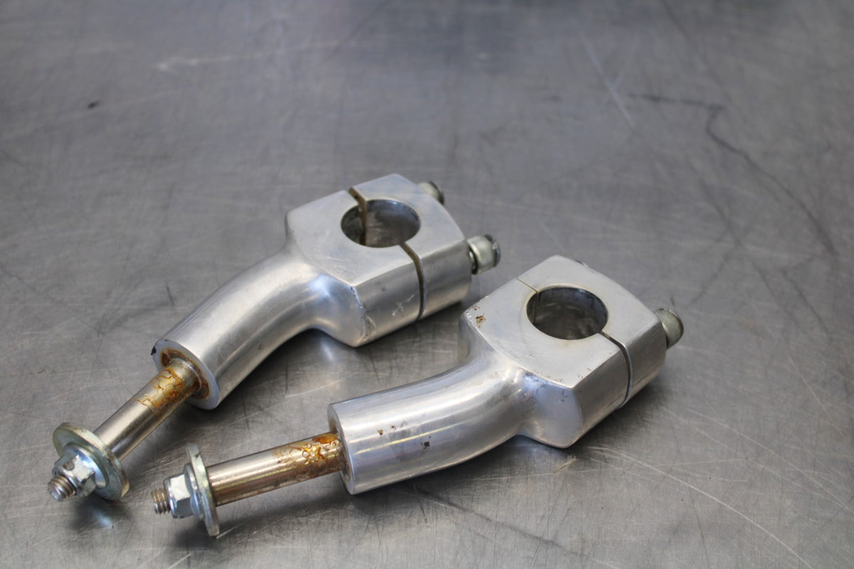 95 HONDA SHADOW 1100 HANDLEBAR RISERS BB885