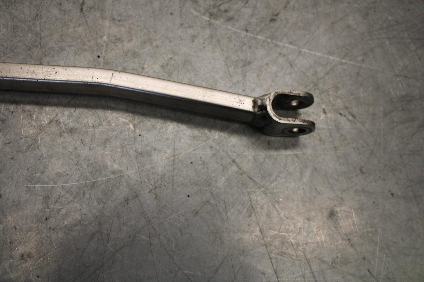 1997 Suzuki GSXR750 REAR BACK BRAKE TORQUE ROD SHAFT BAR BB527