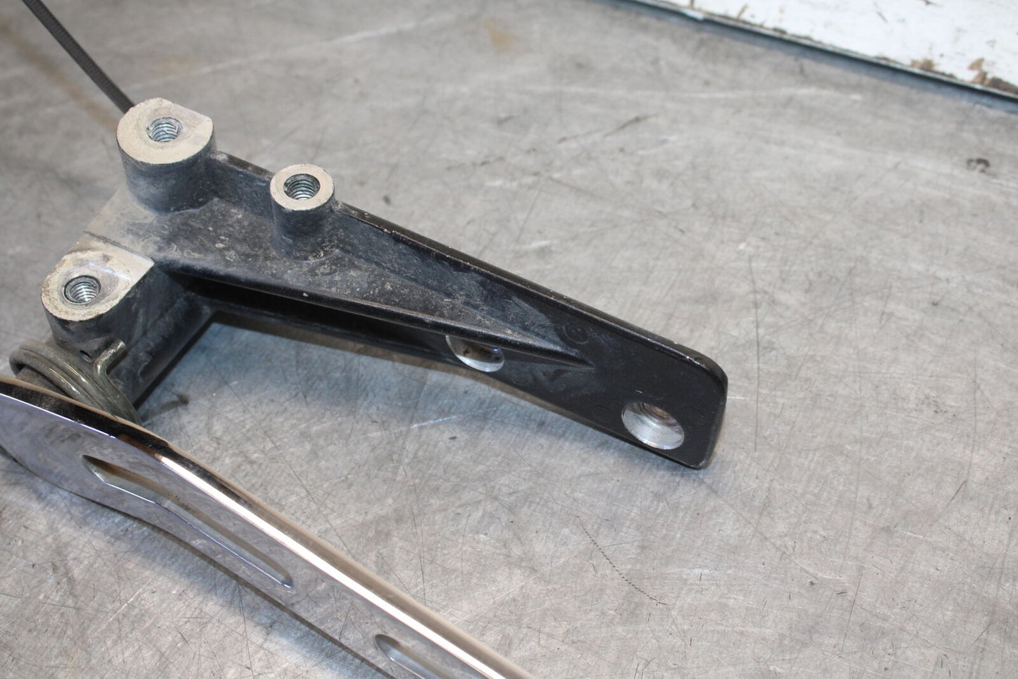05-06 YAMAHA ROYAL STAR RIGHT REARSET BRAKE FOOT PEDAL BB697