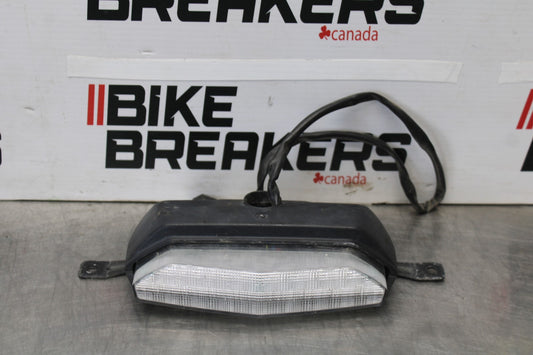 09 KAWASAKI CONCOURS 14 ZG1400B REAR TAIL TAILLIGHT BACK BRAKE LIGHT BB875
