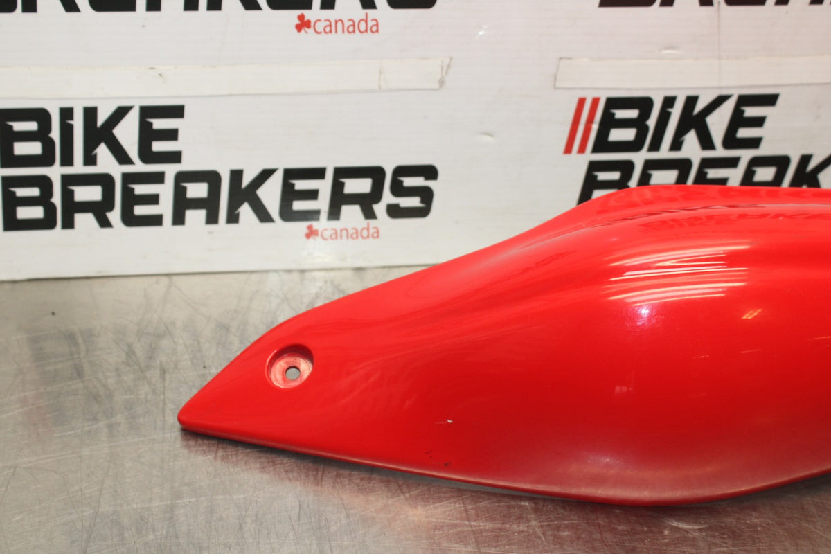 05 DUCATI SUPERSPORT 800 LEFT REAR BACK TAIL FAIRING COWL SHROUD BB913