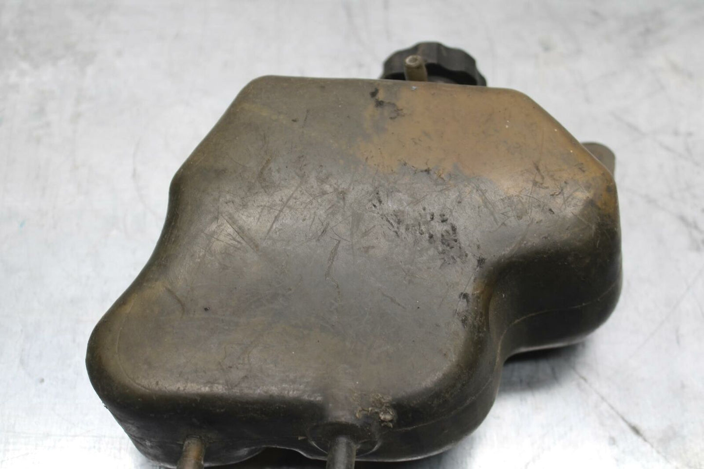 85 YAMAHA RZ500 COOLANT WATER TANK RESERVOIR BOTTLE BB27