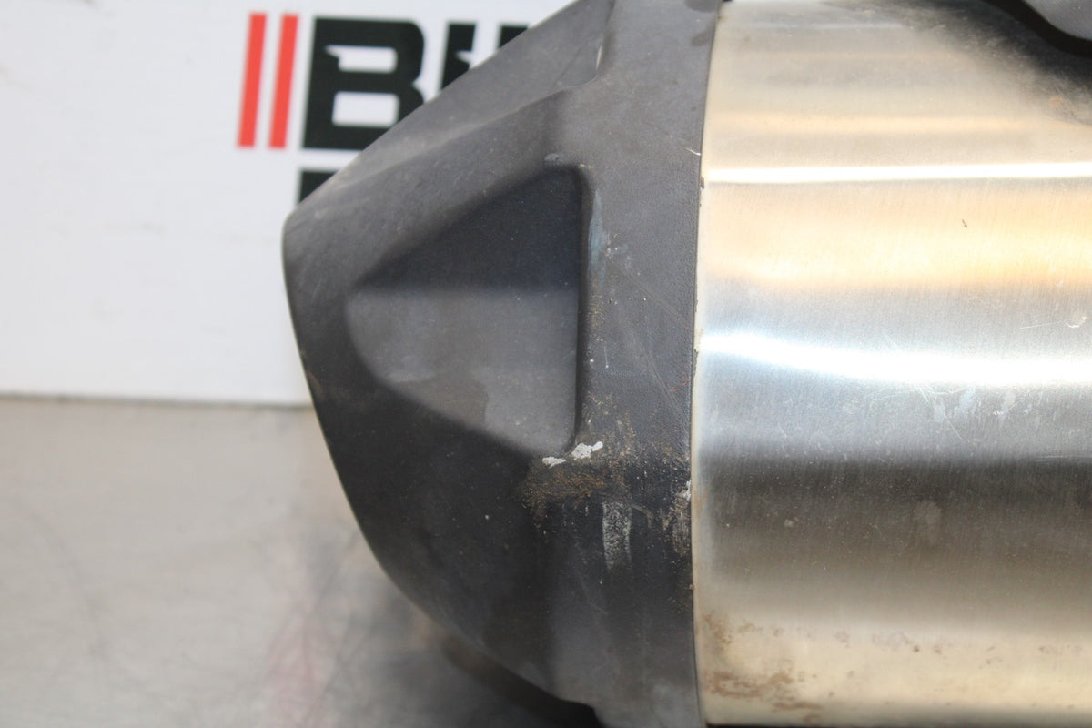 15 TRIUMPH TIGER 800 EXHAUST PIPE MUFFLER SLIP ON CAN SILENCER BB873