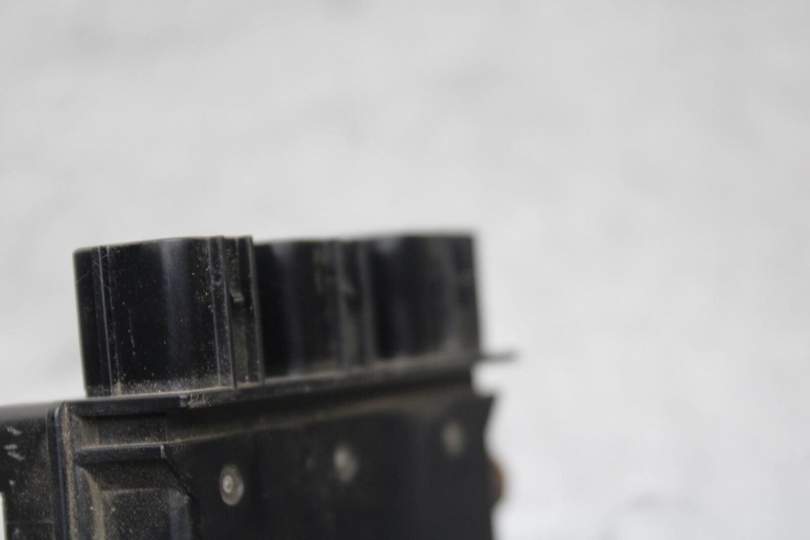 15-16 KAWASAKI EX300 RELAY ASSEMBLY FUSE BOX BB635