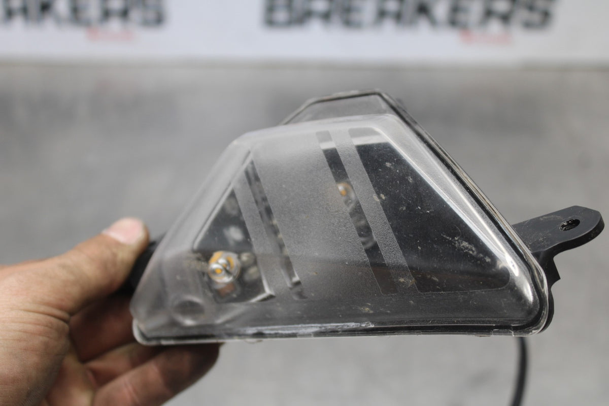 24-25 KAWASAKI NINJA 500 ABS LEFT FRONT TURN SIGNAL LIGHT INDICATOR BB899