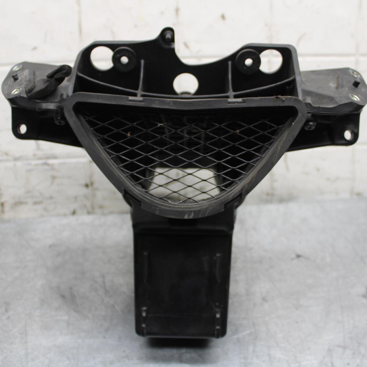 2009 Kawasaki Ninja ZX6R ZX600R UPPER FAIRING MIRROR GAUGES STAY BRACKET BB548