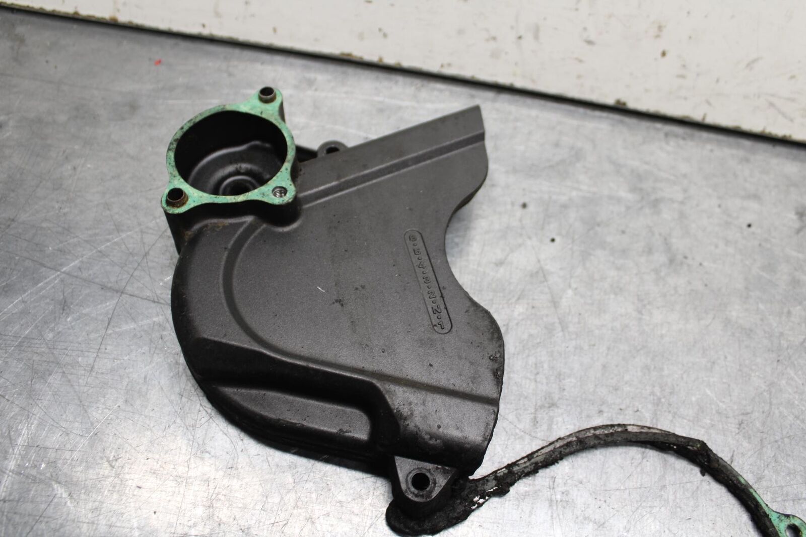 06-07 HONDA CBR1000RR ENGINE SPROCKET COVER 11350-MEL-D20 BB99