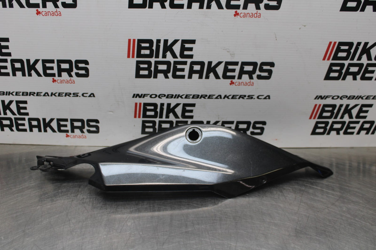 18-23 KAWASAKI NINJA 400 EX400 ABS LEFT REAR BACK TAIL FAIRING COWL SHROUD BB177