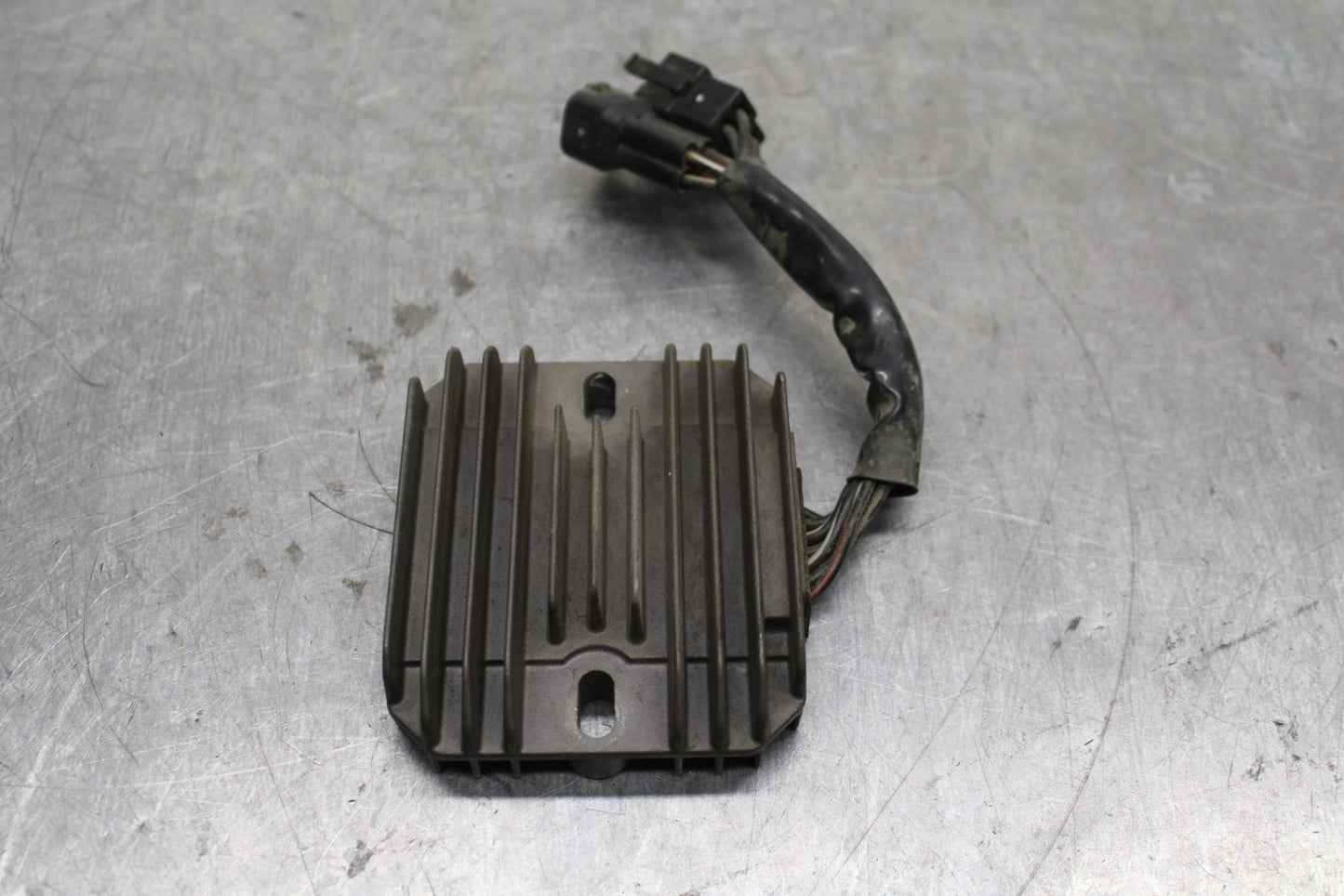 03 SUZUKI SV650S RECTIFIER VOLTAGE REGULATOR BB130
