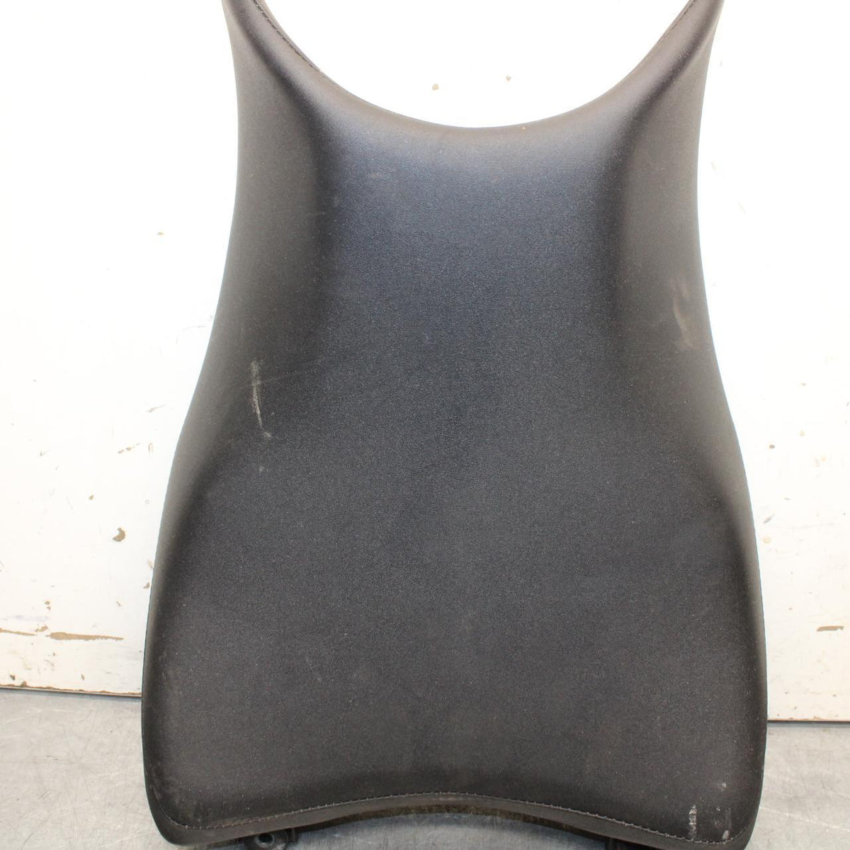 15-18 HONDA CB300FA FRONT DRIVERS SEAT PAD SADDLE PILLION BB646