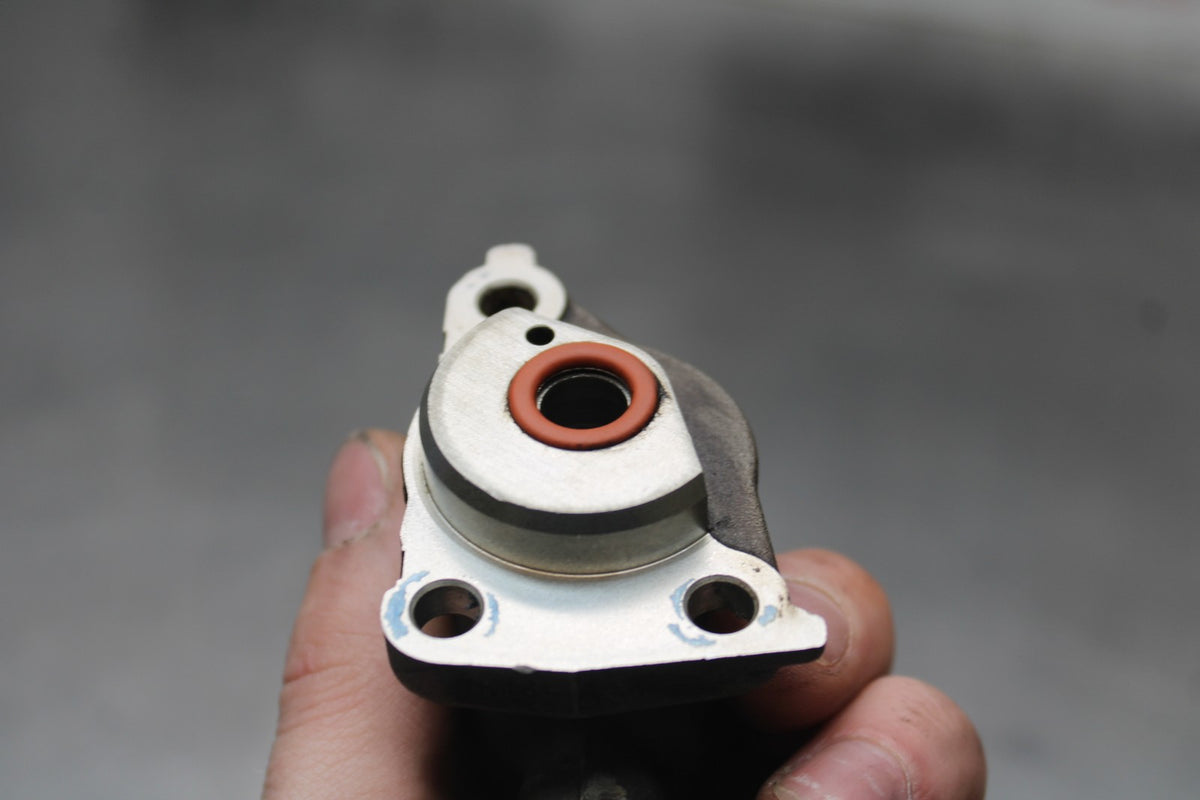 02 DUCATI MONSTER 620 CLUTCH SLAVE PISTON CYLINDER BB851