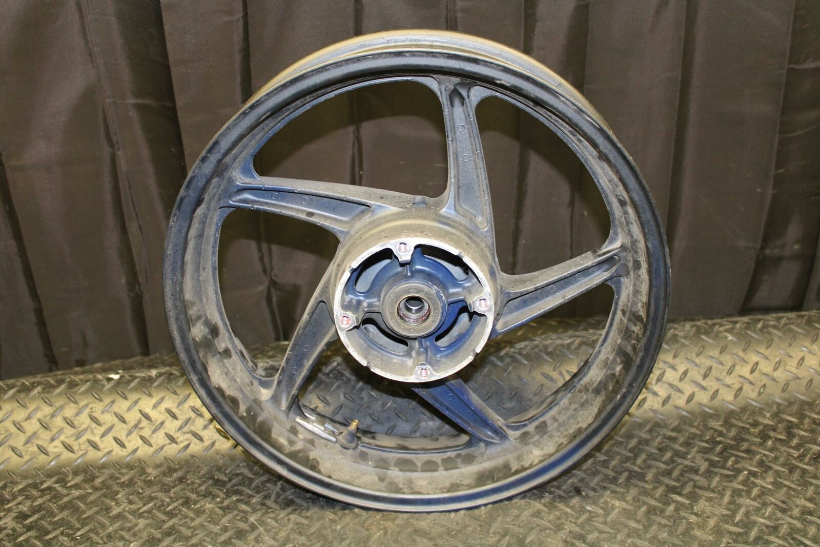 15-19 HONDA CBR300R REAR WHEEL BACK RIM BB175