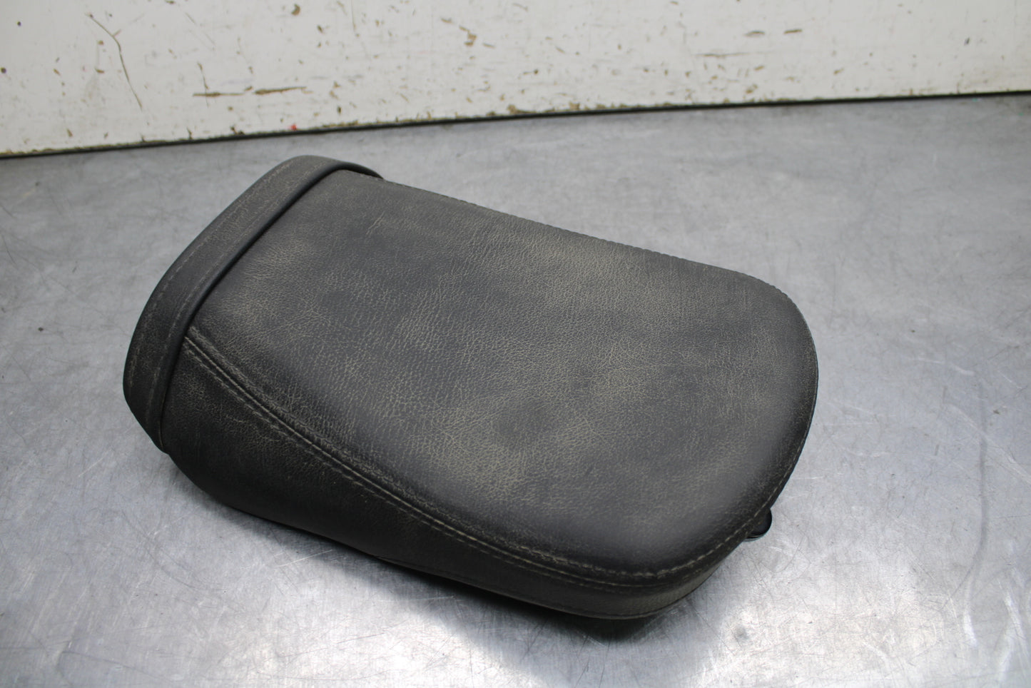 16-17 KAWASAKI VULCAN S 650 EN650 ABS REAR BACK PASSENGER SEAT BB731