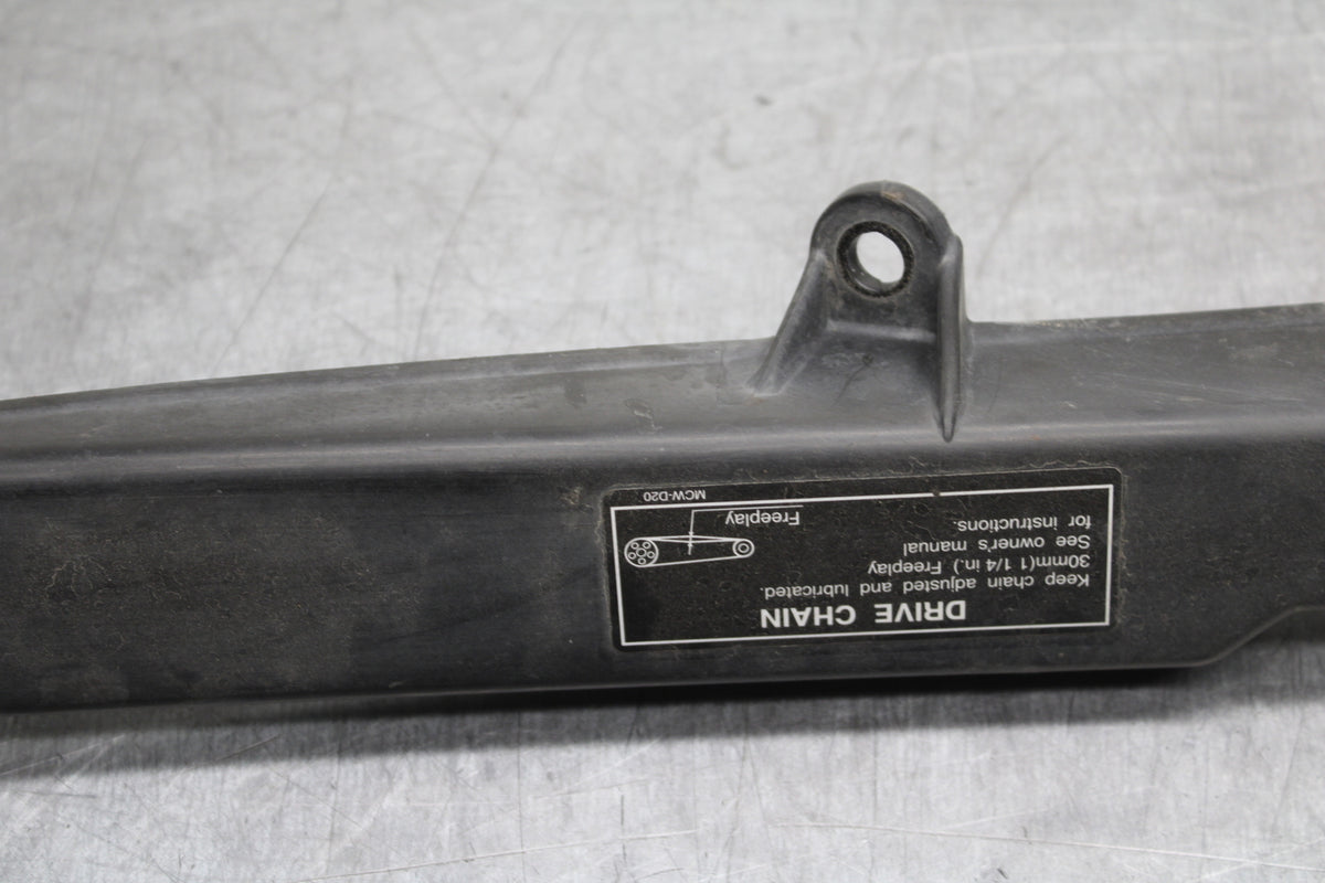 05-06 HONDA CBR600RR REAR BACK DRIVE CHAIN GUARD COVER SHIELD BB727