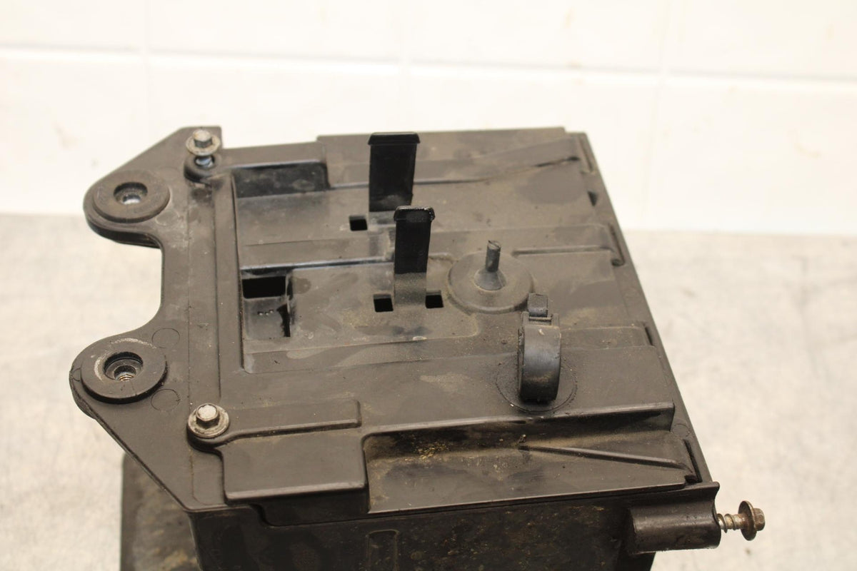 07-11 KTM  990 SUPER DUKE BATTERY BOX PLASTIC BB578