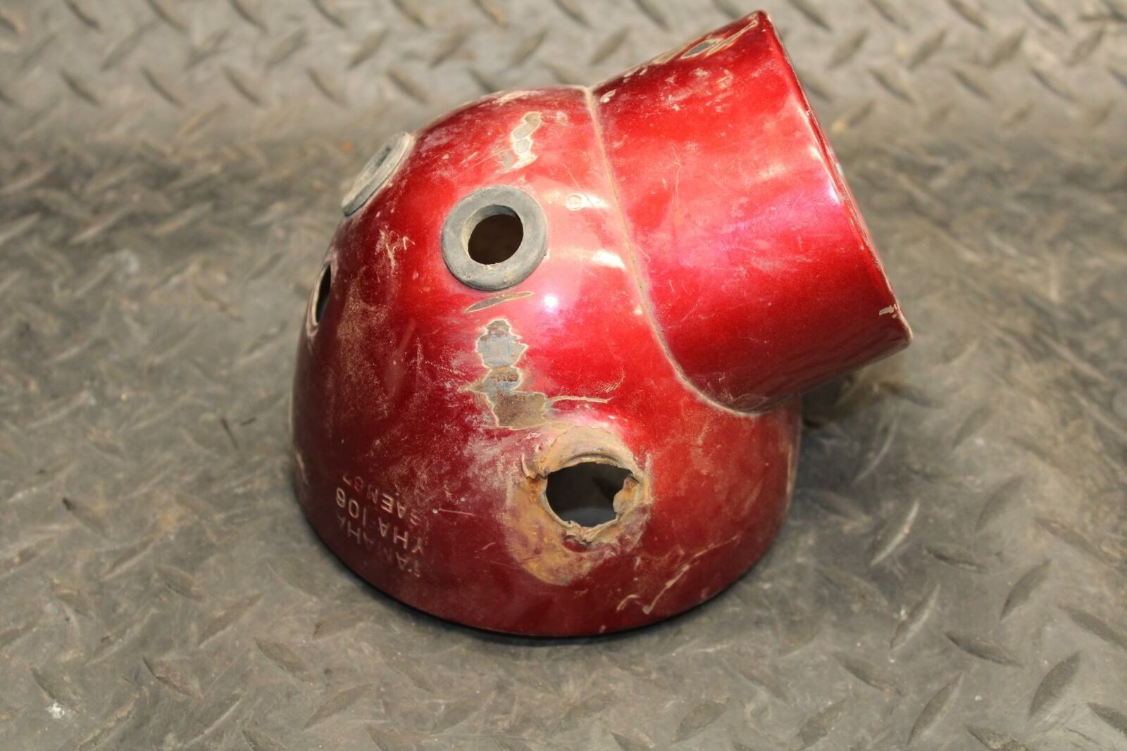 71 YAMAHA L5 HEADLIGHT BUCKET  BB230